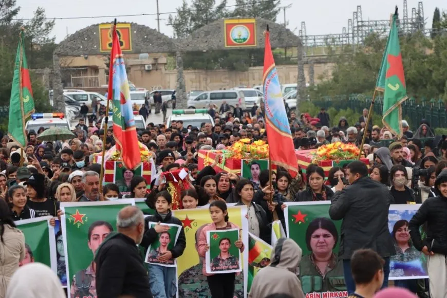 Li Kobanê merasîma 5 cangoriyên azadiyê