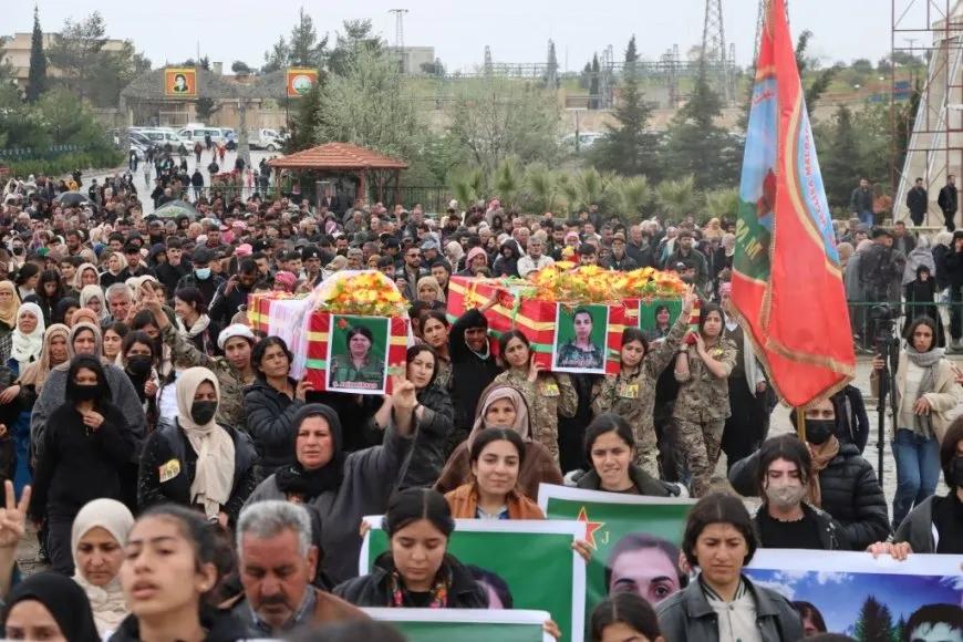 Li Kobanê merasîma 5 cangoriyên azadiyê