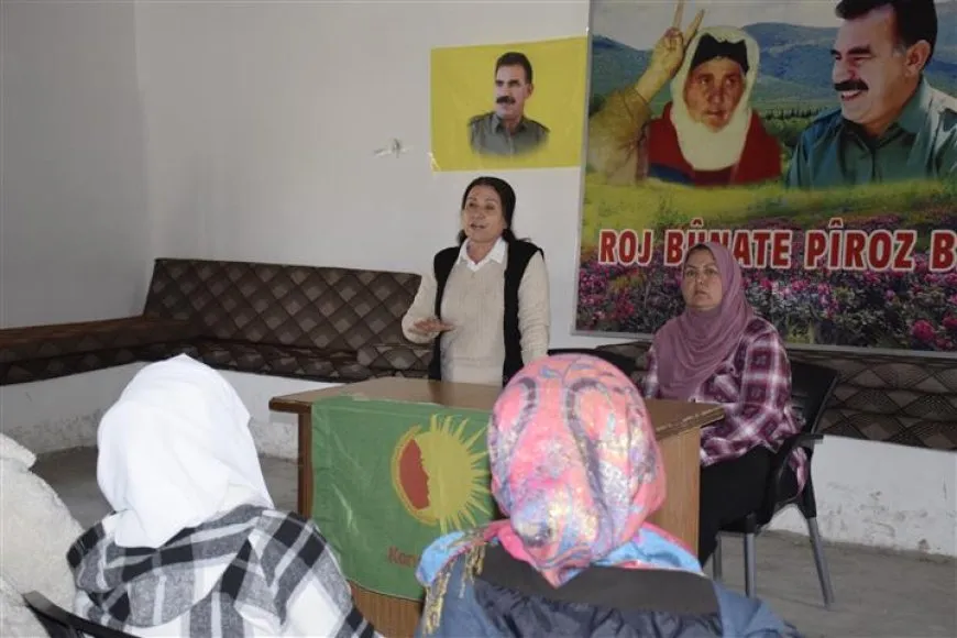 Kongra Star dayika Uwêş bi bîr anî