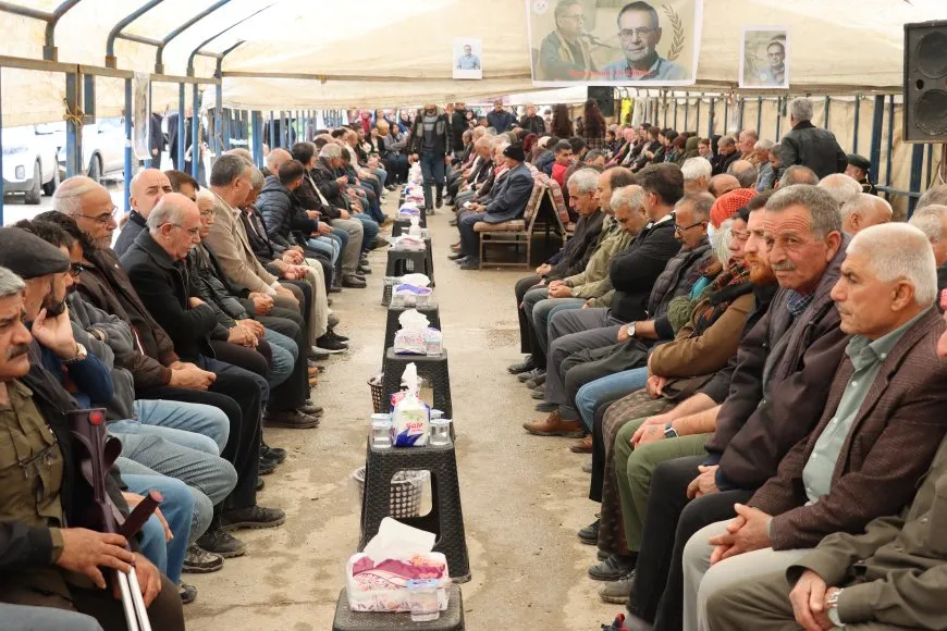 Merasîma sersaxiyê ya Elî Mensûr hat lidarxistin 