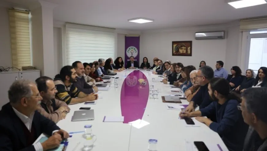 Civîna PMˊê ya DEM Partiyê bi dawî bû; wê sibe daxuyanî were dayîn