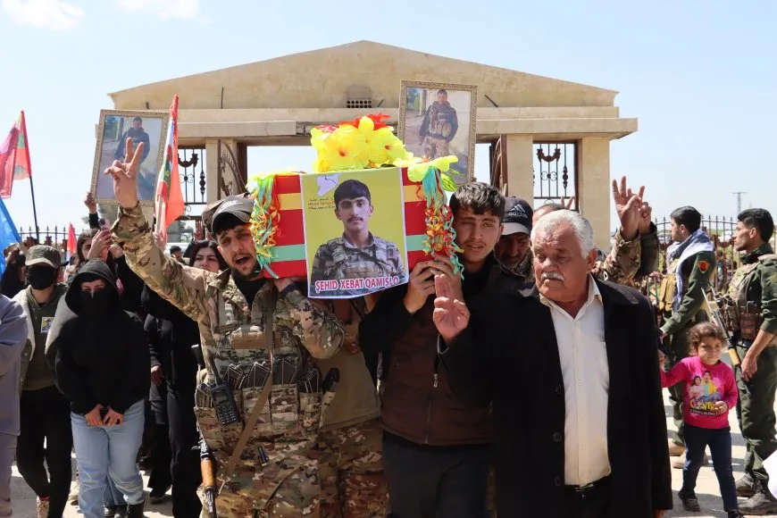 Li Dêrik, Amûdê û Tirbespiyê şehîd hatin oxirkirin
