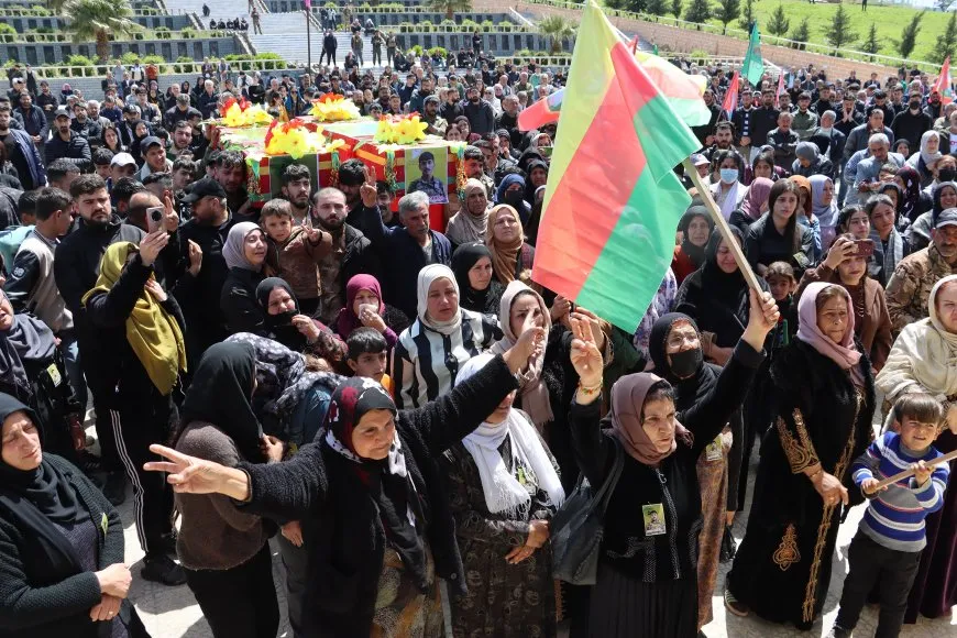 Li Dêrik, Amûdê û Tirbespiyê şehîd hatin oxirkirin