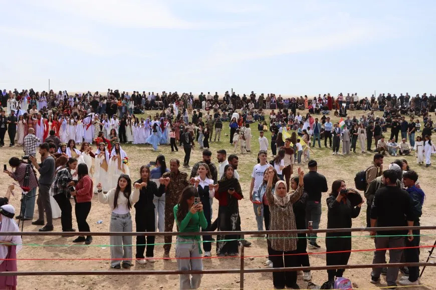 Çarşema Sor li Amûdê hat pîrozkirin