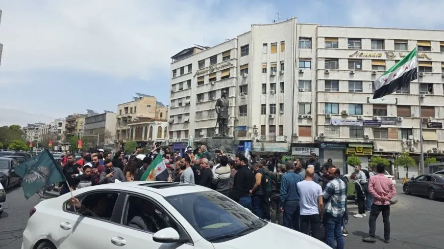 Li Şamê bi daxwaza başkirina rewşa debarê xwepêşandan