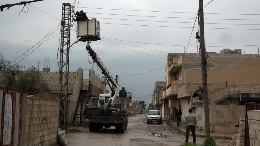 Desteya Enerjiyê ya Cizîrê tora elektrîkê ya Zirganê sererast dike