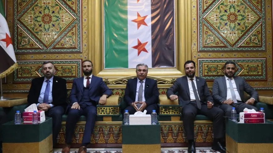 Parêzgarê Hesekê bi Komîteya Bilind a Hilbijartinên Meclîsa Gel re civiya