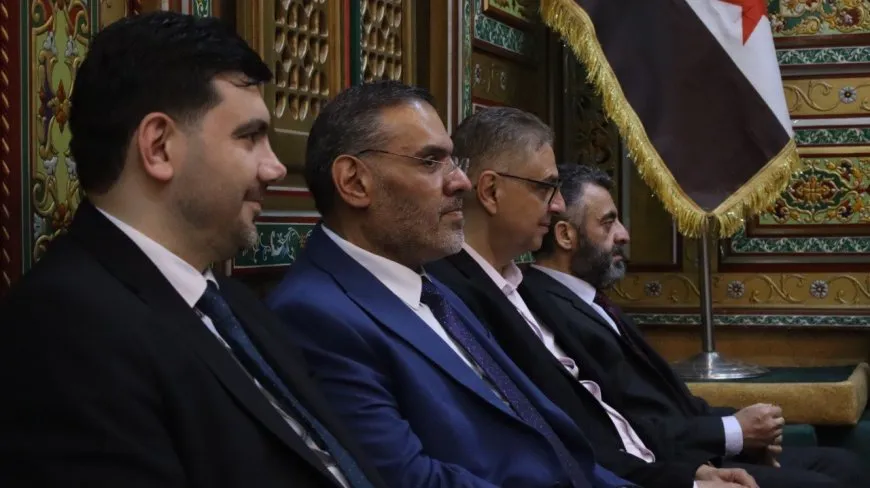 Parêzgarê Hesekê bi Komîteya Bilind a Hilbijartinên Meclîsa Gel re civiya