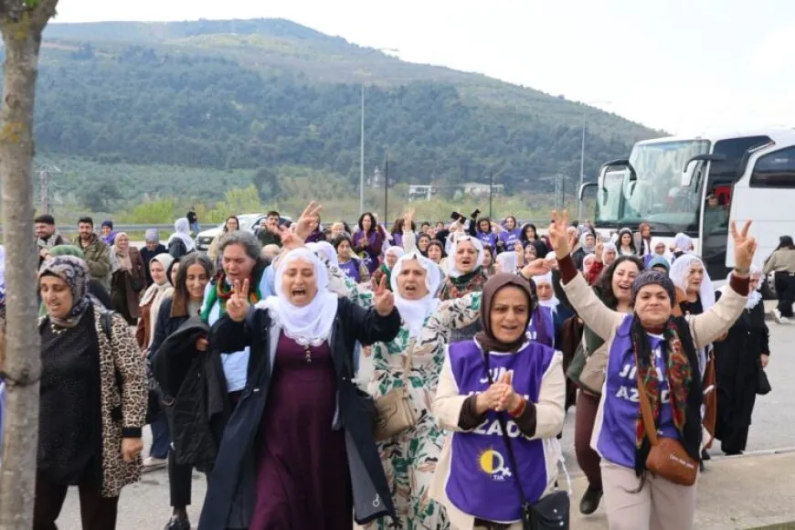 Jin gihiştin Gemlîkê