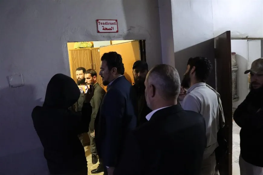 Şandeyek hikumeta demkî serdana girtîgeha Dêrikê kir