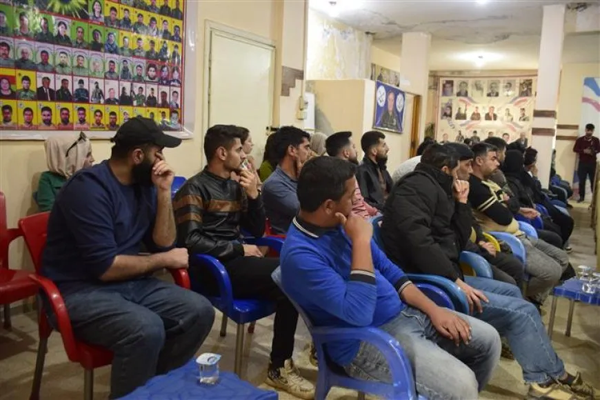 Bi panelekê qurbaniyên komkujiya li dijî Ermenan bi bîr anîn