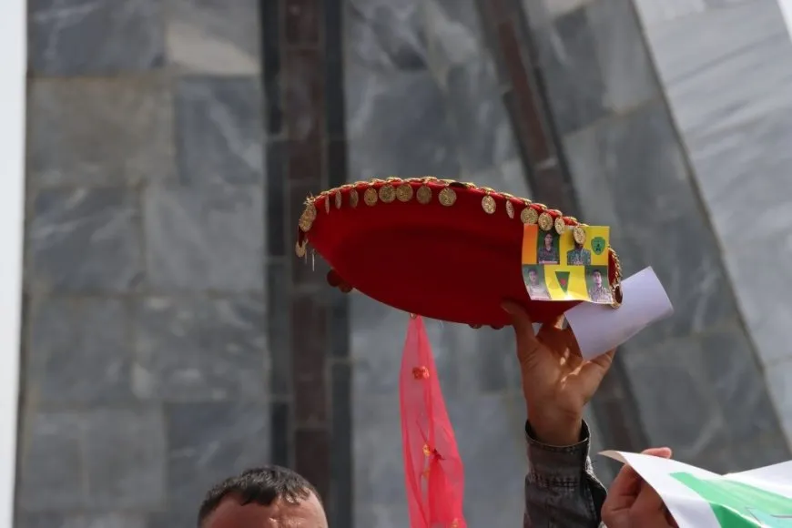 Li Kobanê merasîma 4 şehîdan pêk hat