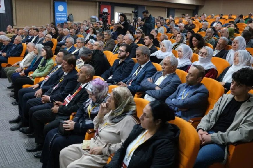 Konferansa Yekîtiya Neteweyî: Divê ji dîrokê ders bê girtin