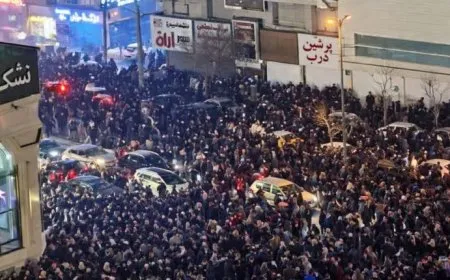 Cezayê darvekirinê li 4 xwepêşanderan hat birîn