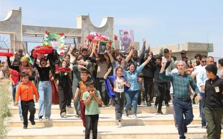 Şêniyên Dirbêsiyê şehîd Serbest spart axê