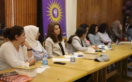 Têkildarî statuya YPJ'ê panelek hat lidarxistin