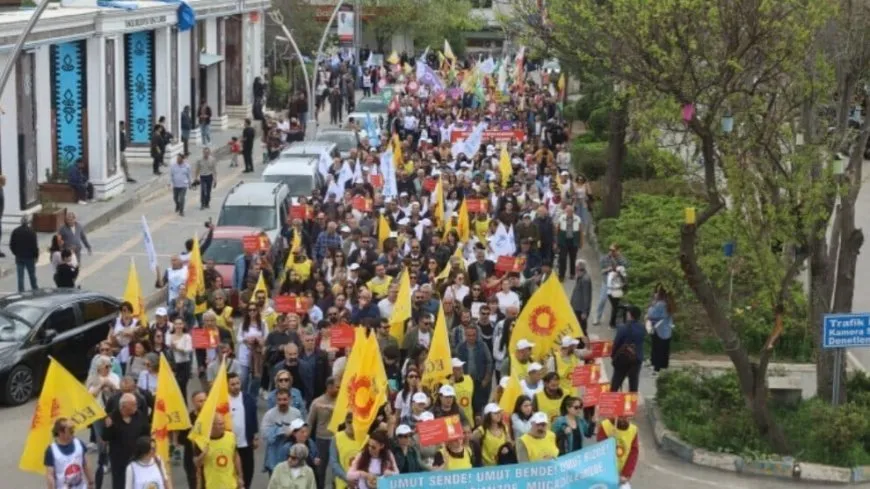 Li Bakurê Kurdistan û Tirkiyeyê 1ˊê Gulanê hat pîrozkirin