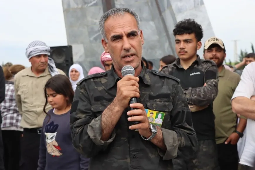 Şêniyên Kobanê cenazeyê 7 cangoriyên azadiyê oxir kirin