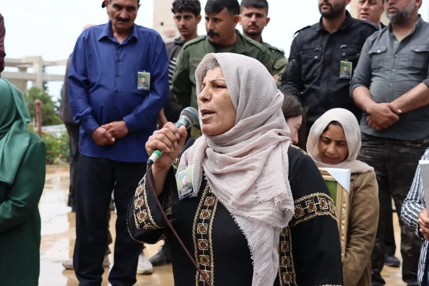 Xelkê Amûdê şehîd Baz oxir kir