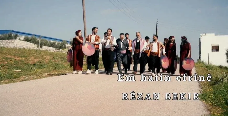 Klîba ‘Em hatin Efrînê’ derket