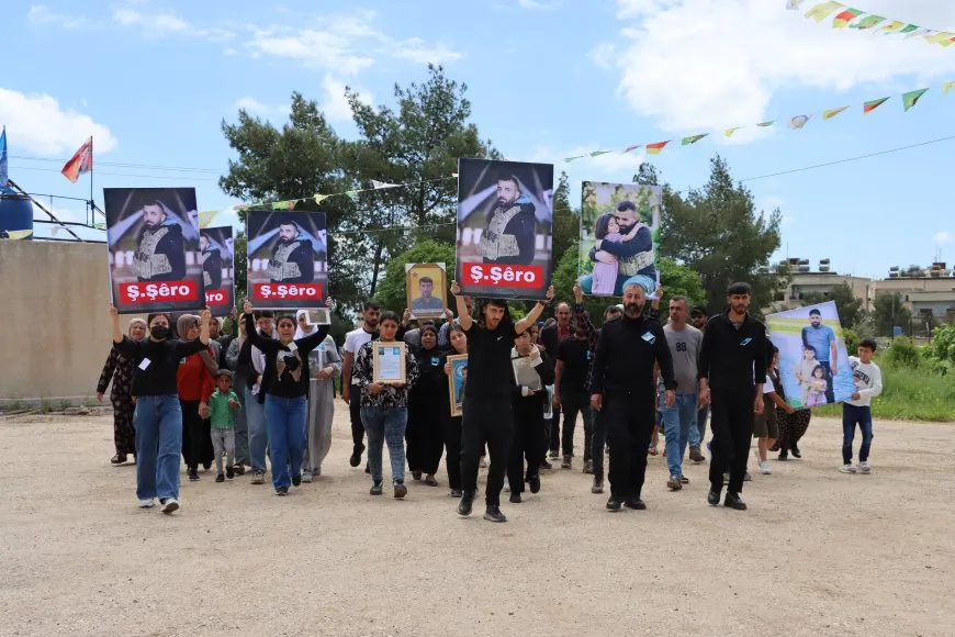 Ji bo 4 şehîdan merasîma sersaxiyê 