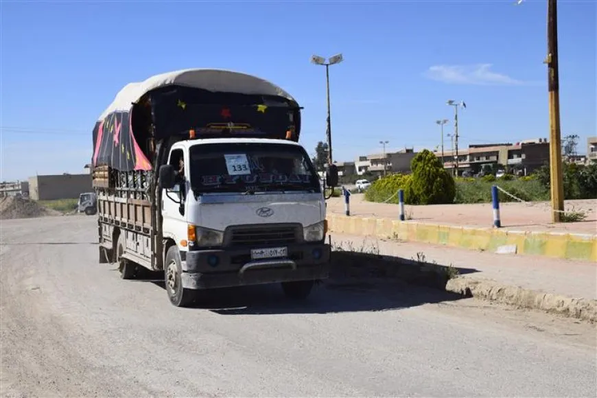 Kerwanê çaremîn ê koçberan berê xwe da Efrînê
