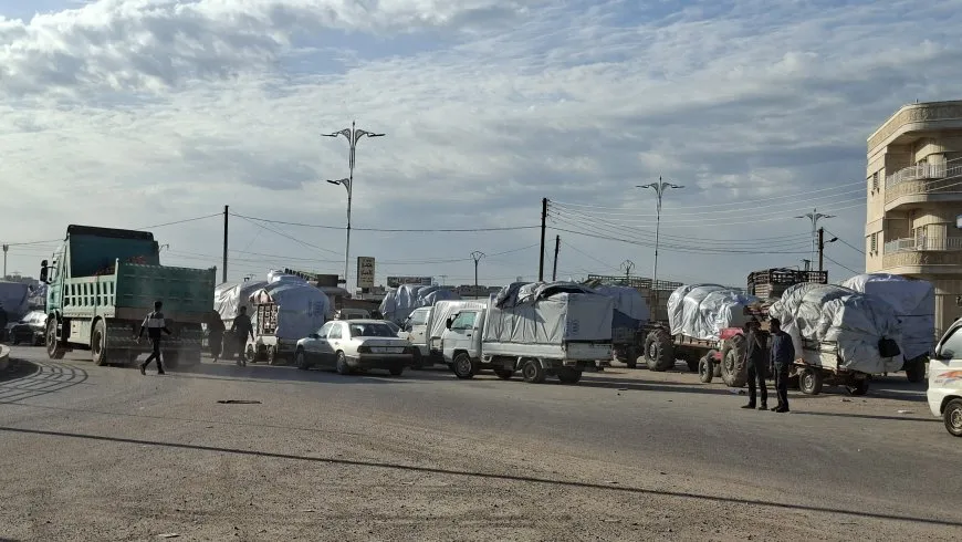 Koma 5`emîn ya koçberan ber bi Efrînê ve bi rê ket