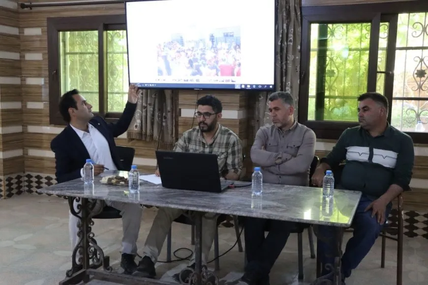 Li Kobanê panêla Roja Zimanê Kurdî
