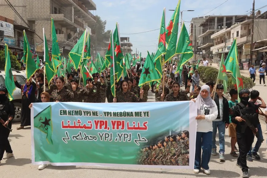 Xelkên Girkê Legê û Amûdê ji bo piştgriya YPJ`ê daketin kolanan