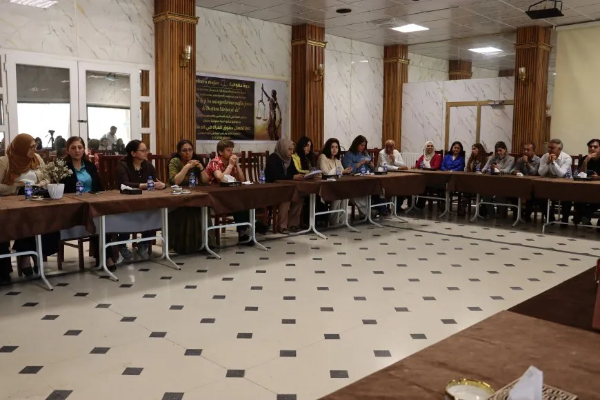 ˋPêwîst e mafên jinan di destûra Sûriyeyê de werin garantîkirinˊ
