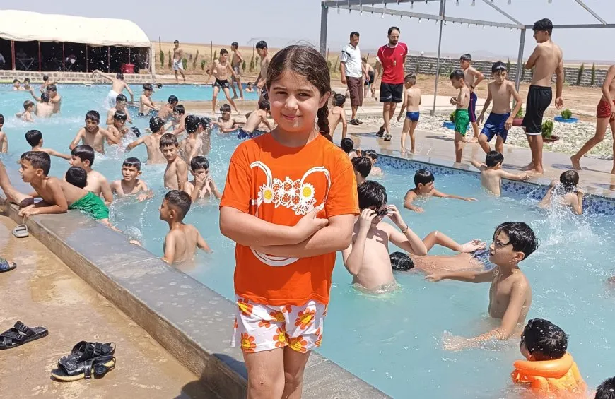 Dibistana Aryen nifşên nû hînî werzîşê dike