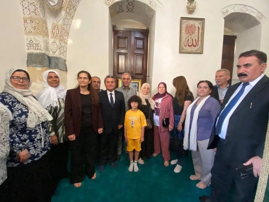 Celadet Elî Bedirxan li ser gora xwe li Şamê hat bibîranîn