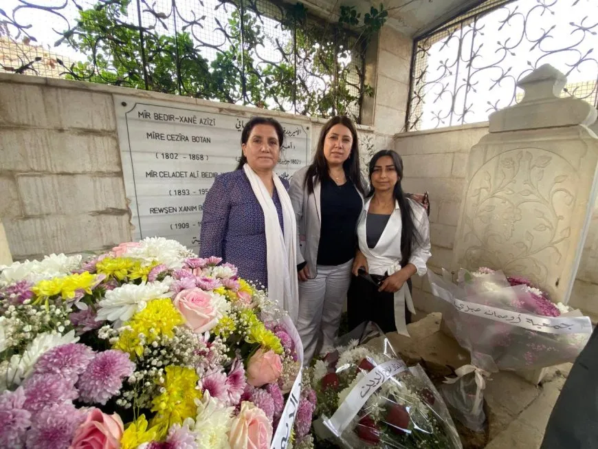 Celadet Elî Bedirxan li ser gora xwe li Şamê hat bibîranîn