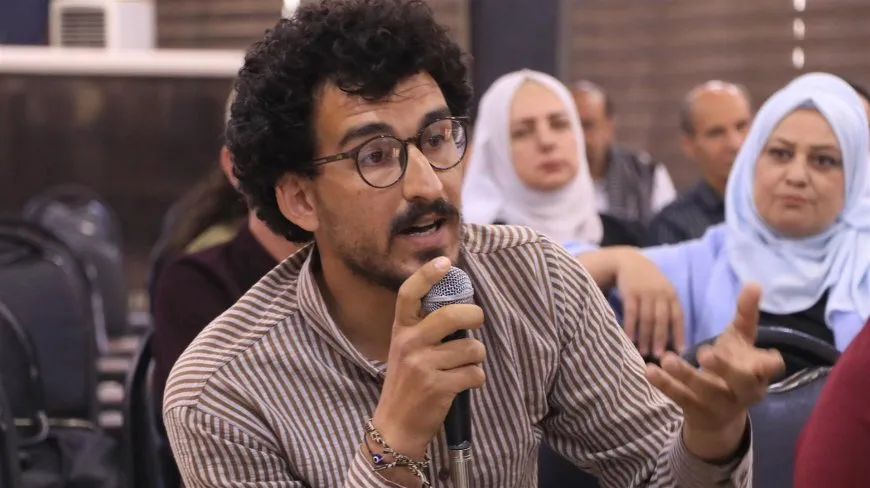 Li Hesekê panel; divê zimanê Kurdî di destûrê de bibe zimanekî fermî