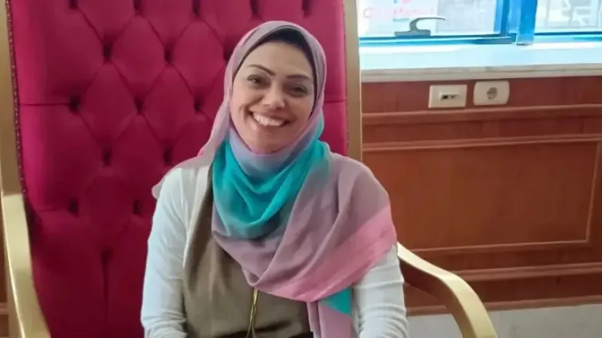 Ferînaz Etiya bi peyamekê piştgirî da YPJˊê