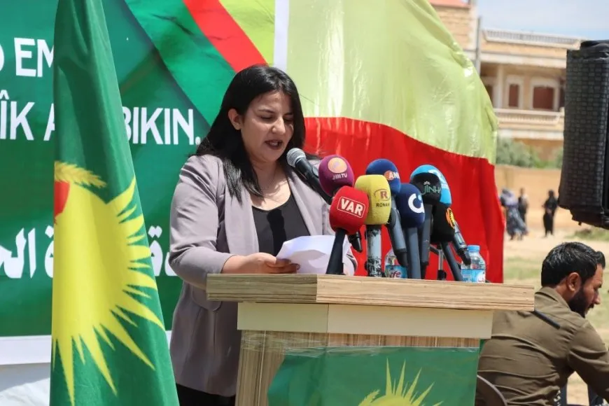 Li Kobanê hevdîtina 2 hezar jinan: Em ê pêşeroja xwe di Sûriyeyê de diyar bikin