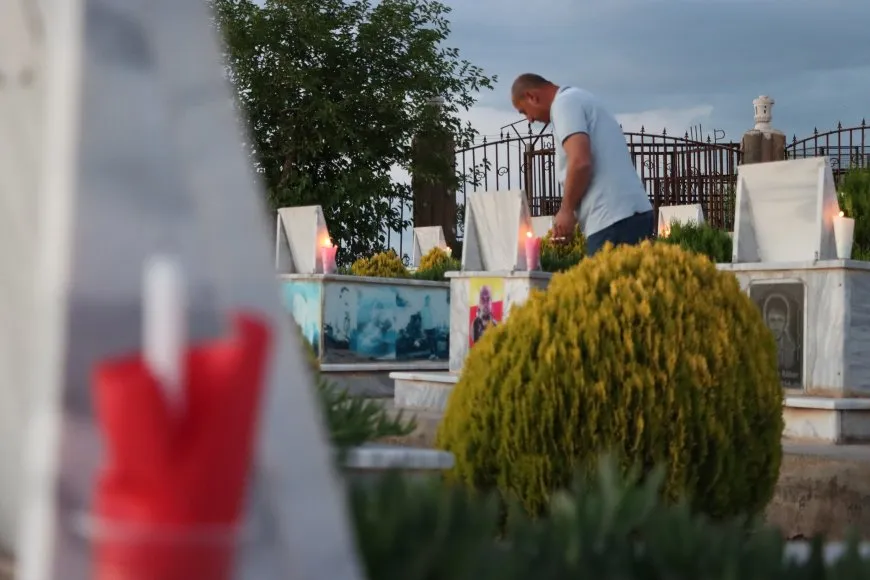 Gelê Rojava Roja Şehîdan li pakrewangehan pêşwazî kir