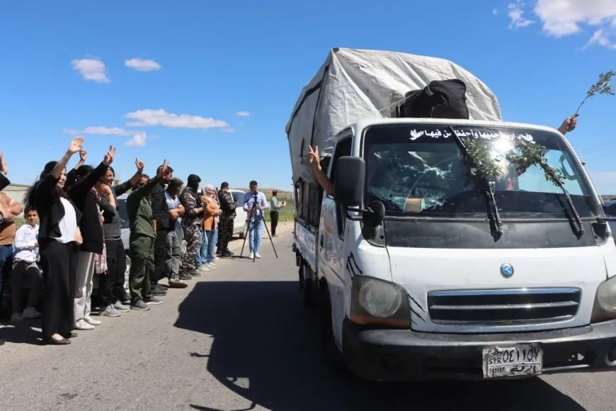 600 malbatên koçber ên li Kobanê vegerîn Efrînê