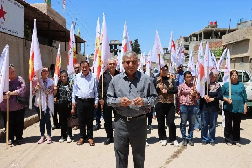 Li 3 bajaran nerazîbûnên li hemberî tayînkirina nûneran