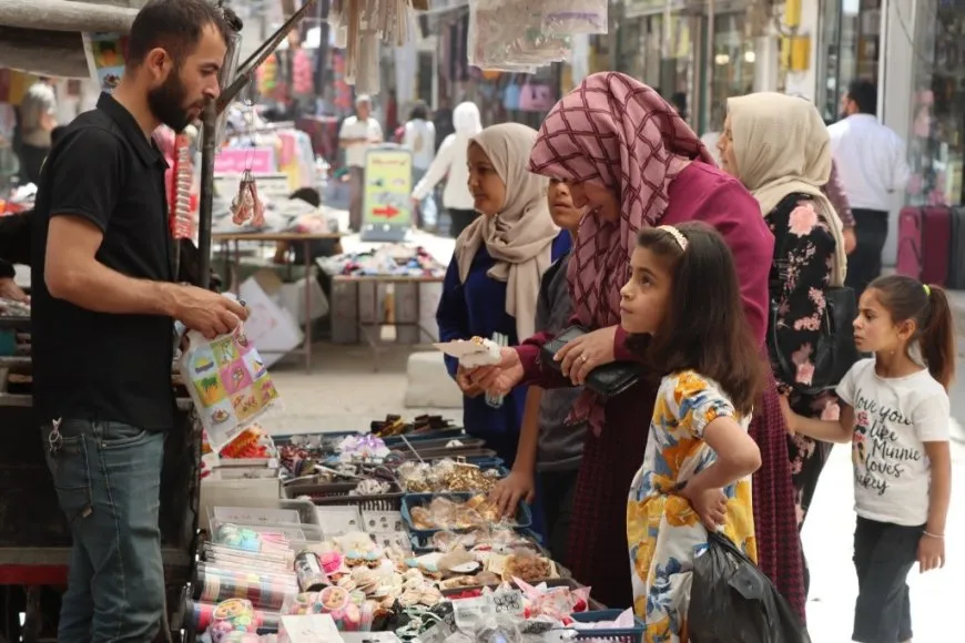 Xelkê Kobanê amadekariyên cejna Qurbanê dike