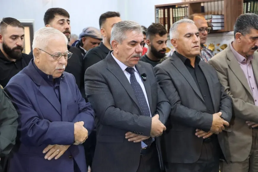 Parêzgarê Hesekê bi xelkê Qamişloyê re nimêja Cejna Qurbanê kir