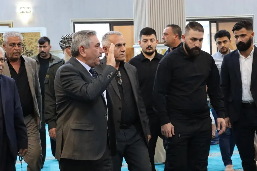 Parêzgarê Hesekê bi xelkê Qamişloyê re nimêja Cejna Qurbanê kir
