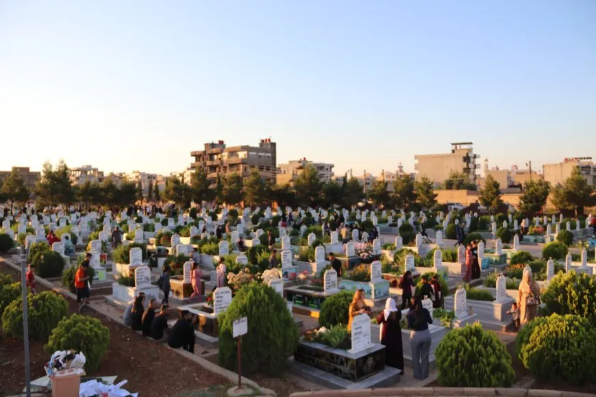 Şêniyên Cizîrê û Kobanê sardana pakrewangehan kirin