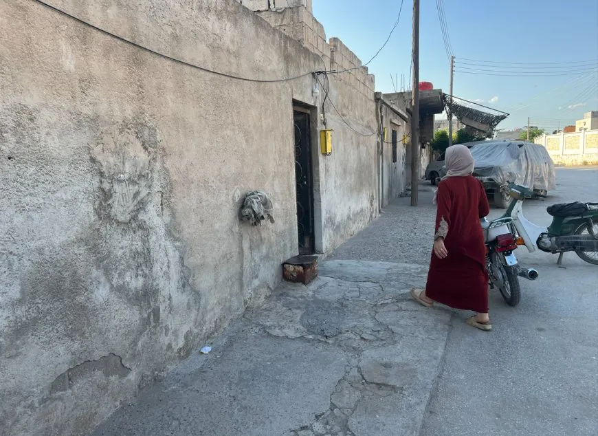 Li malbat û zarokên şehîdan ên Kobanê goşt hat belavkirin