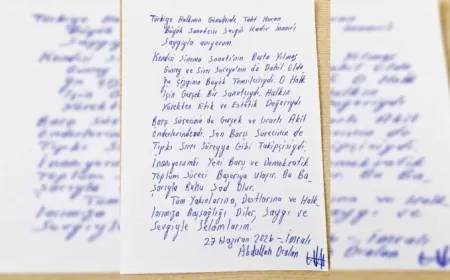 Rêber Abdullah Ocalan ji bo wefata Kadîr Înanir peyama sersaxiyê şand 