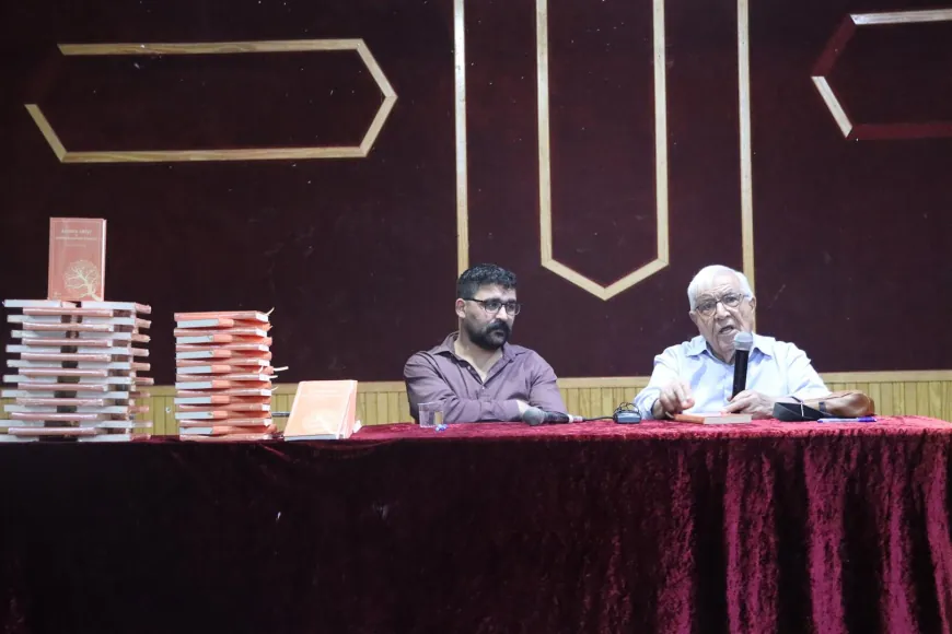 Pirtûka ‘Komek Arîşe û Hêviya Zimanekî Yekbûyî` hat îmzekirin