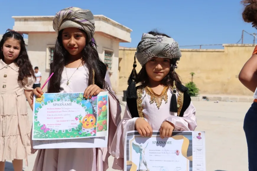 Li Kobanê bawername li xwendekaran hatin belavkirin
