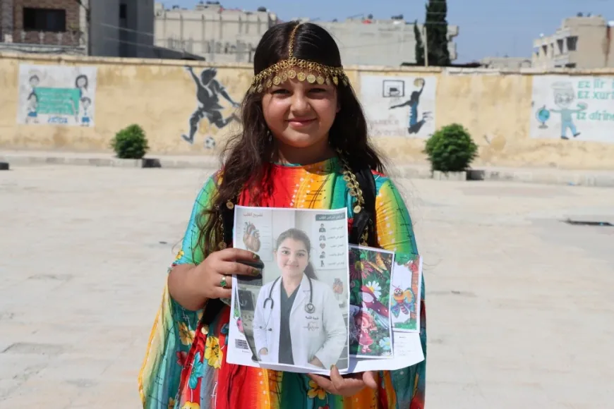 Li Kobanê bawername li xwendekaran hatin belavkirin