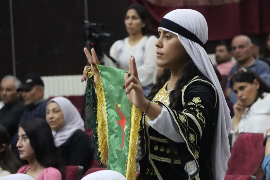 Li Kobanê konsera ji bo piştgiriya YPJ‘ê