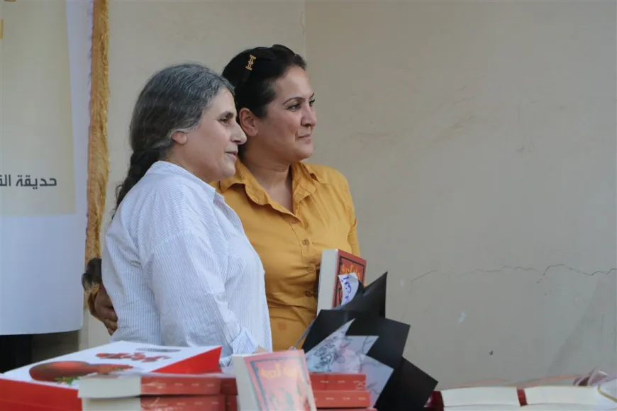 Pirtûka "Rêwîtiya ber bi Azadiyê ve" ya Şîlan Ehmed li Hesekê hat imzekirin